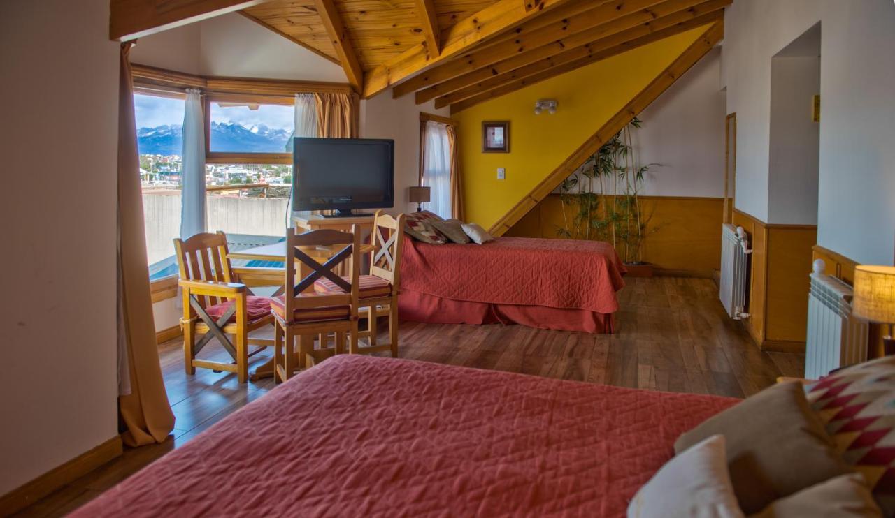 Hotel Naranjos 3*
