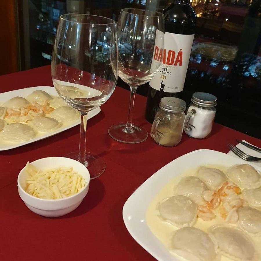 Residencia Linares Inn